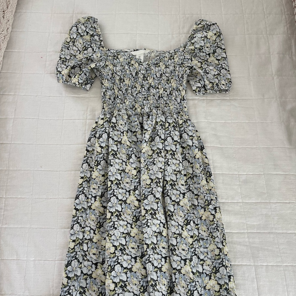 Floral Puff Sleeve Dress